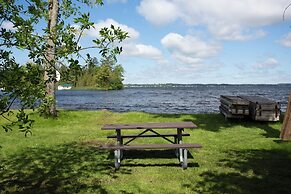 Parkview Cottages Resort