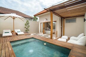 YŪN Uluwatu