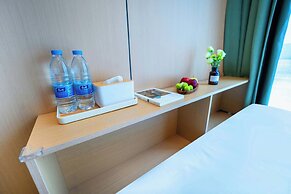 Philosopher Hotel