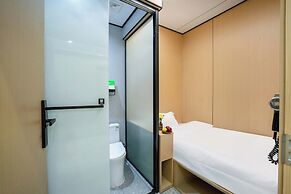Philosopher Hotel