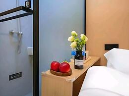 Philosopher Hotel