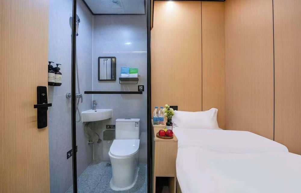 Philosopher Hotel