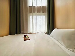 Philosopher Hotel