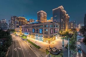 Philosopher Hotel