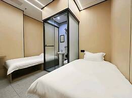 Philosopher Hotel