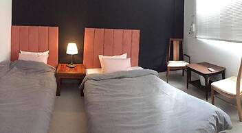 LANAIHOTEL & DORMITORY