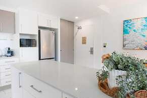 Summit Apartments Airlie Beach