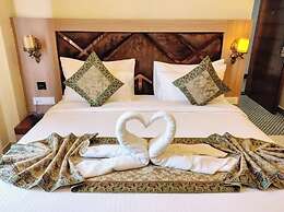 Hotel Mantavya Varanasi