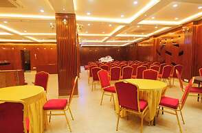 Hotel Mantavya Varanasi