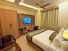 Hotel Mantavya Varanasi