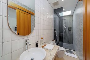Villa Serene by Pertama Stay