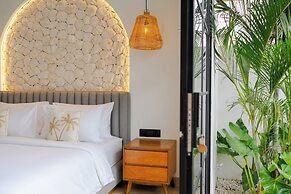 Villa Serene by Pertama Stay