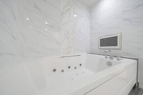 Hassen Sillim K2 Hotel