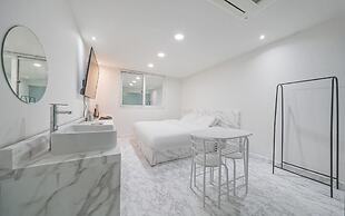 Hassen Sillim K2 Hotel