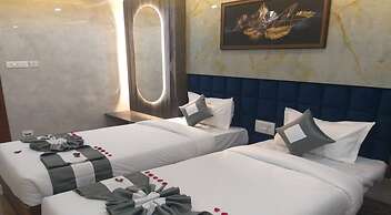 Hotel Shashi Grand Jamui