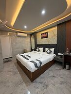 Hotel Shashi Grand Jamui