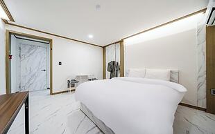Hasen Wolgot Hotel