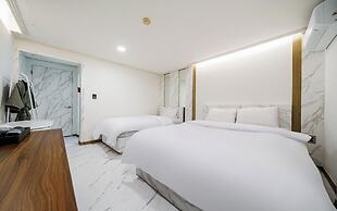 Hasen Wolgot Hotel