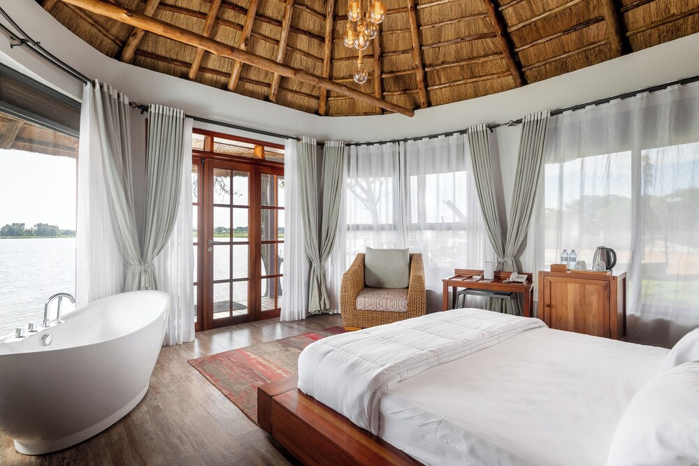 sundiata beach resort