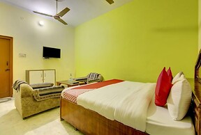 Hotel Moonlight meerut