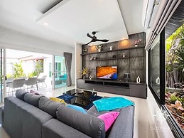 Central Rawai Private Pool Villa  V292