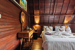 Kelingking Terrace Cottage