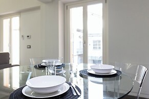 Blue Diamond Suite