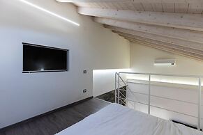 Blue Diamond Suite