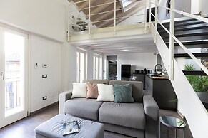 Blue Diamond Suite