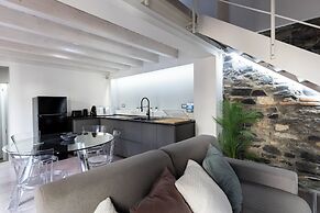 Blue Diamond Suite