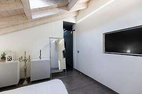 Blue Diamond Suite