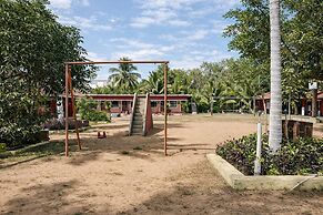 Manan's Beach Resort