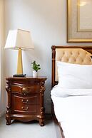 Bright & Spacious Stay for 6 Near Darling Harbour