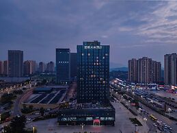 LIS vision hotel