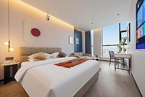 LIS vision hotel