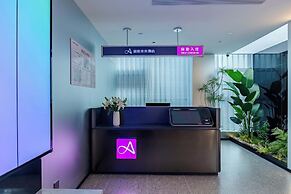 LIS vision hotel