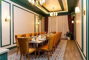 Macara Lake Park Hotel