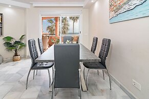 Bb.b5 - Spacious Apartment With Amazing View