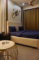 OnlyStay Hotel Supernova Noida
