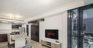 LUX The JLT Gold Crest Suite