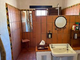 Eningu Kalahari Lodge cc