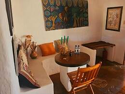 Eningu Kalahari Lodge cc