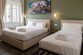 Flora Guest House