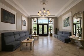 Amber Boutique Hotel