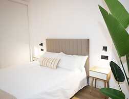 Dorian Suites