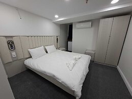 Zeynus Hotel Kadıköy