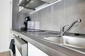 Pitlane Apartments by corents