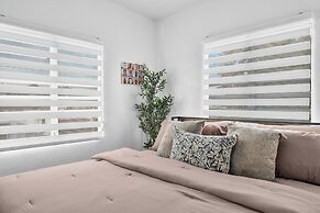 63 Bay View by Otium