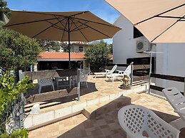 Apartments Benzia