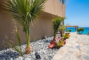 Lapis Nera Villas